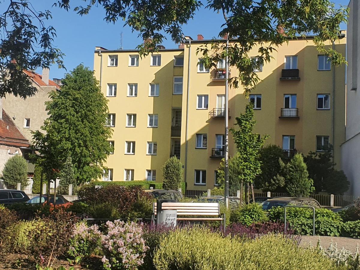 Casa De Drzymala Lägenhet Świdnica Exteriör bild